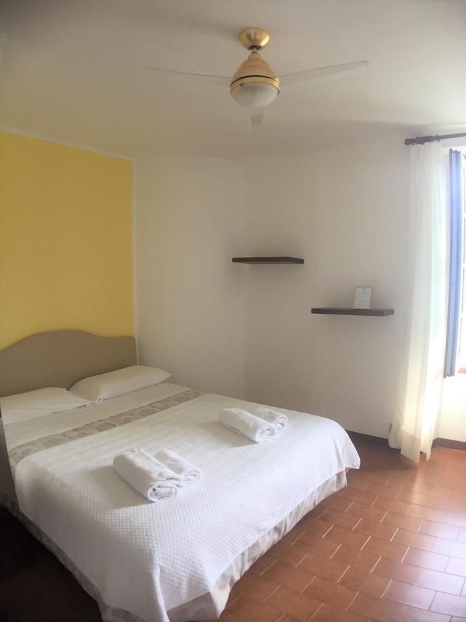 Hotel Fioroni Carate Urio ภายนอก รูปภาพ